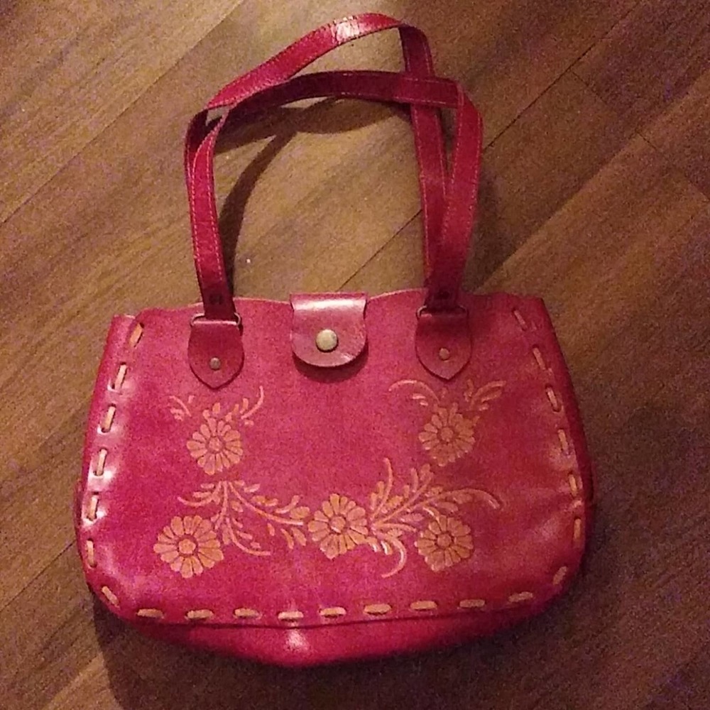 Vintage Red/Tan Tooled Western Shoulder bag Boho Western Festival